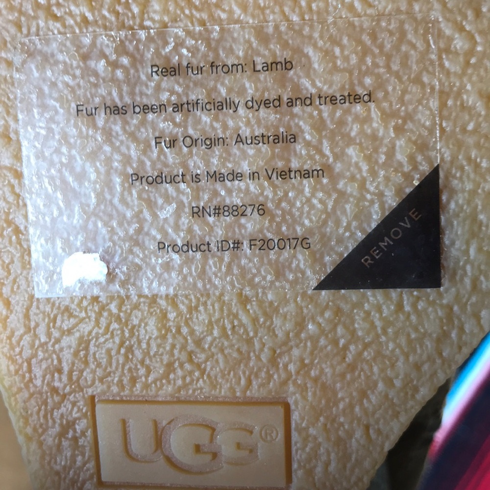 UGG Valburg Tan Suede Wedge Boot - SZ 7 NEW - Picture 8 of 9